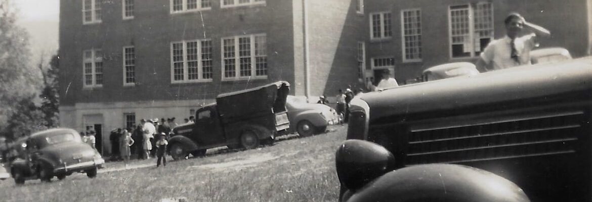 1947 cars and people at school house